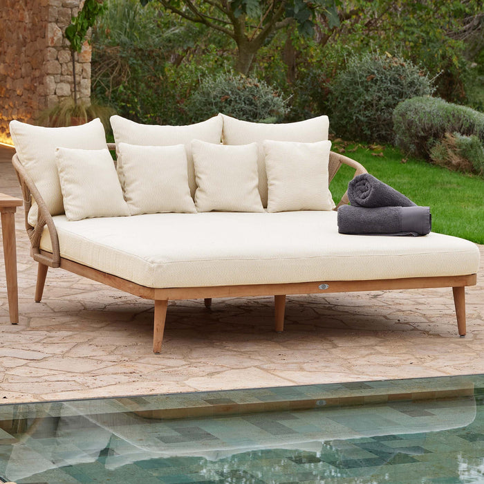 Skyline Design Krabi Daybed with Sunbrella Cushion