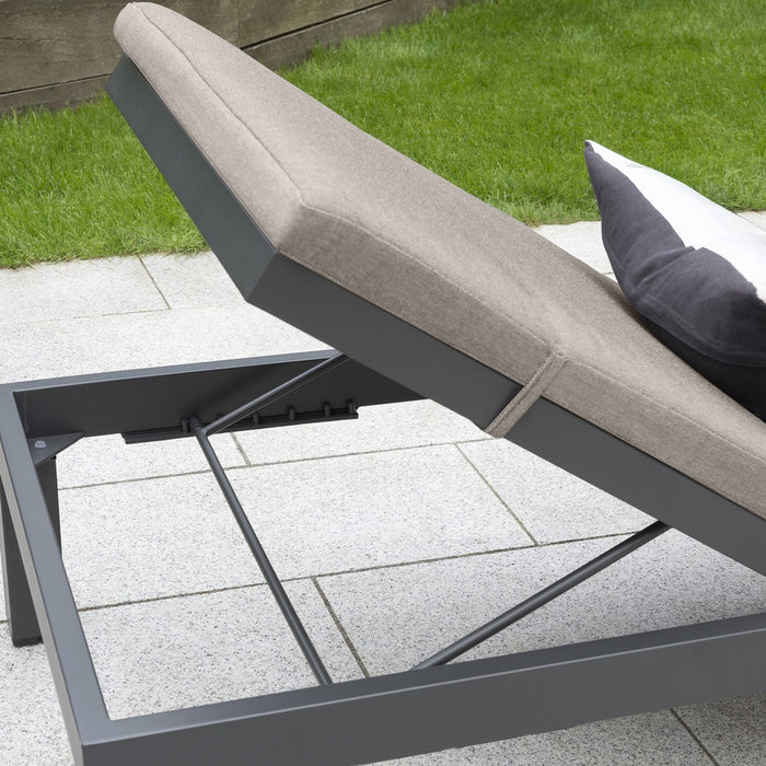 Kettler Elba Multi-Position Lounger with Cushion