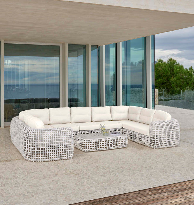 Skyline Design Dynasty Modular Center with Sunbrella Cushion