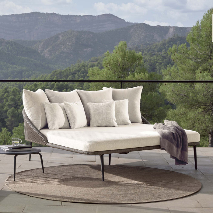 Skyline Design Rodona Daybed with Sunbrella Cushion