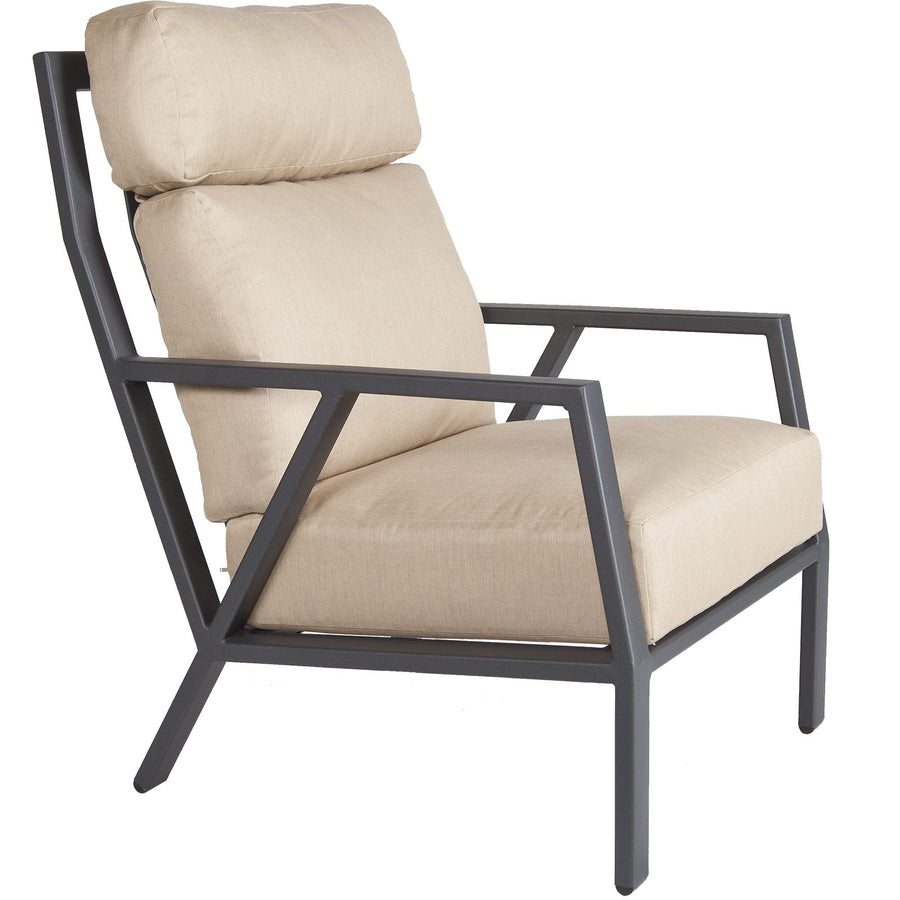 Aris Lounge Chair