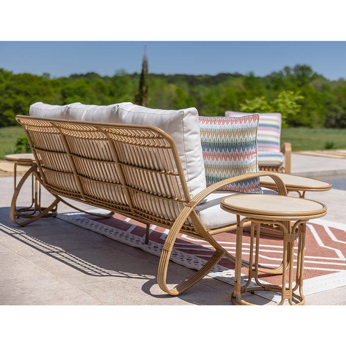 Lloyd Flanders Riviera Loveseat