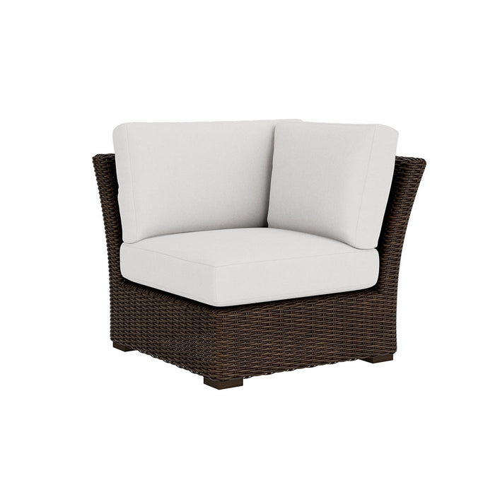 Lloyd Flanders Mesa Corner sectional