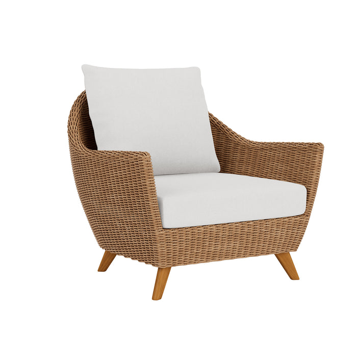 Lloyd Flanders Tobago Lounge Chair, three-quarter view