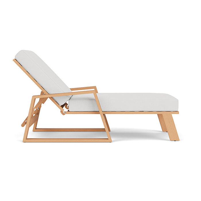 Lloyd Flanders Pursuit Pool Chaise in Toffee Cream Finish