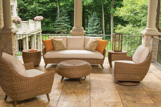 Lloyd Flanders Tobago 6-Piece Lounge Set with Swivel Rockers on a patio