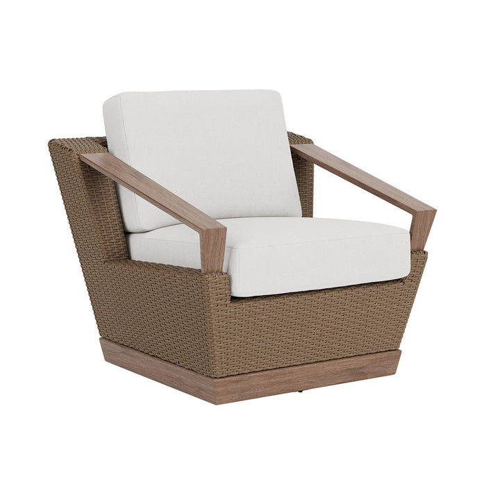 Lloyd Flanders Charisma Swivel Lounge Chair in Brindle Finish