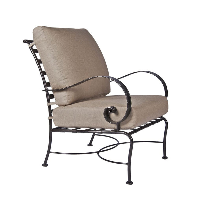 OW Lee Classico Lounge Chair