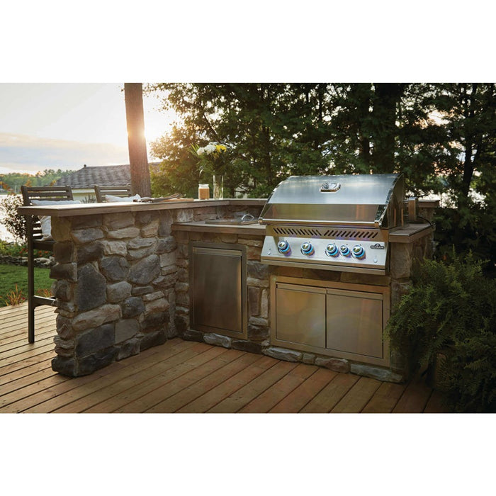 Napoleon 700 Built-In 32“ LP Grill w/Infrared Rear Burner