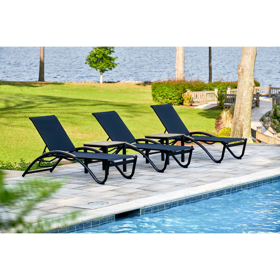 Helios Chaise