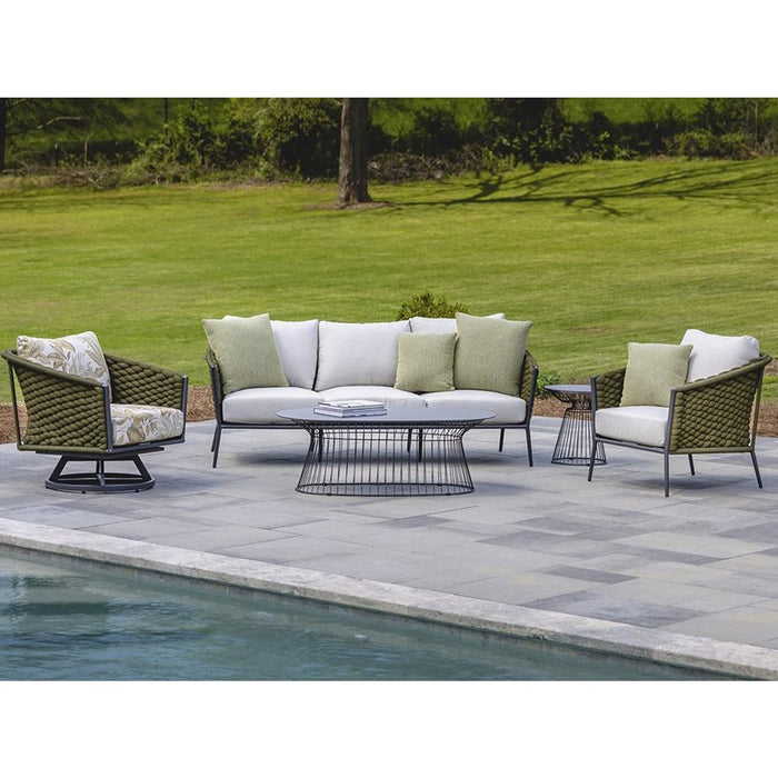 Lloyd Flanders Escape Swivel Lounge Chair