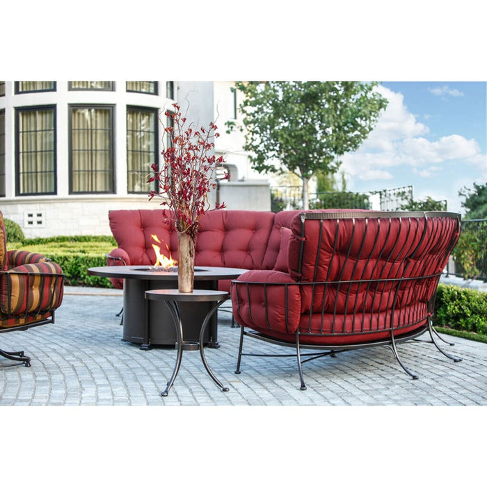 OW Lee Monterra Center Sectional