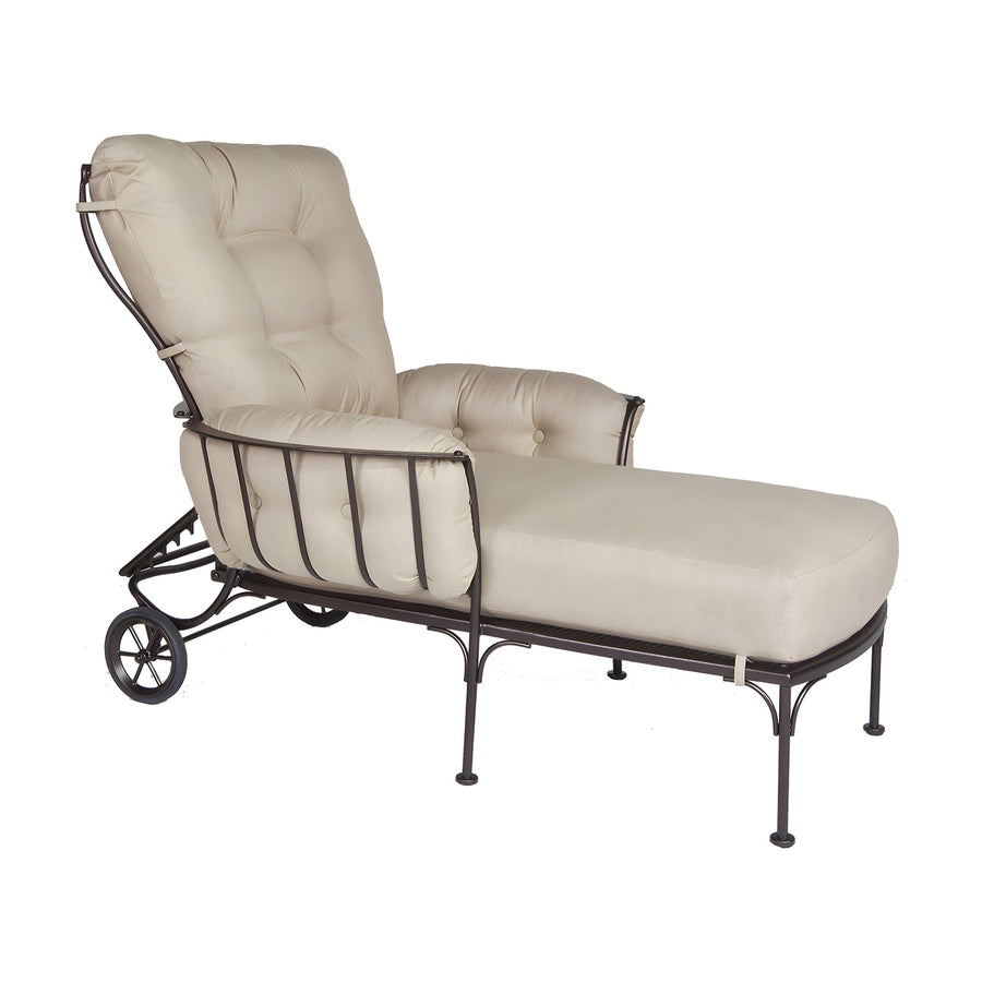 Monterra Adjustable Chaise
