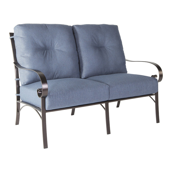 OW Lee Pasadera Love Seat