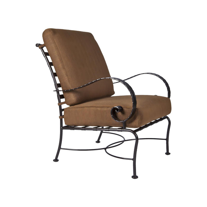 OW Lee Classico Lounge Chair