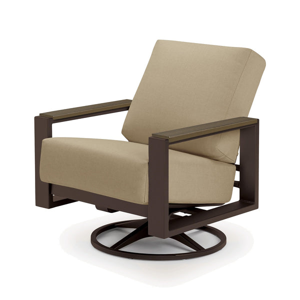 Lounge Chairs & Rockers
