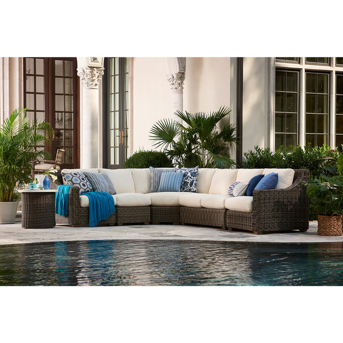 Lane Venture Oasis Round End Table