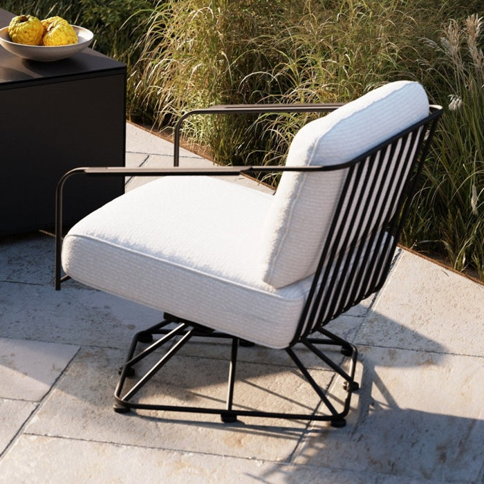 Woodard Reed Swivel Lounge Chair