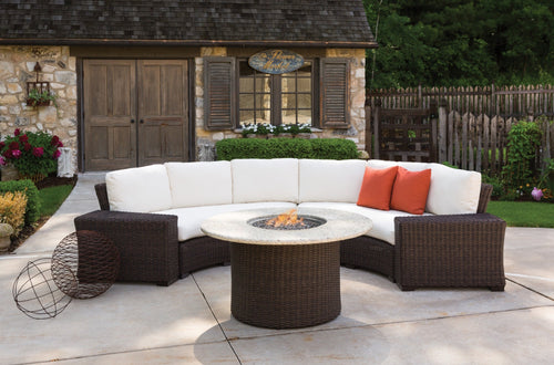 Lloyd Flanders Mesa 2-Piece Curved Sectional Set