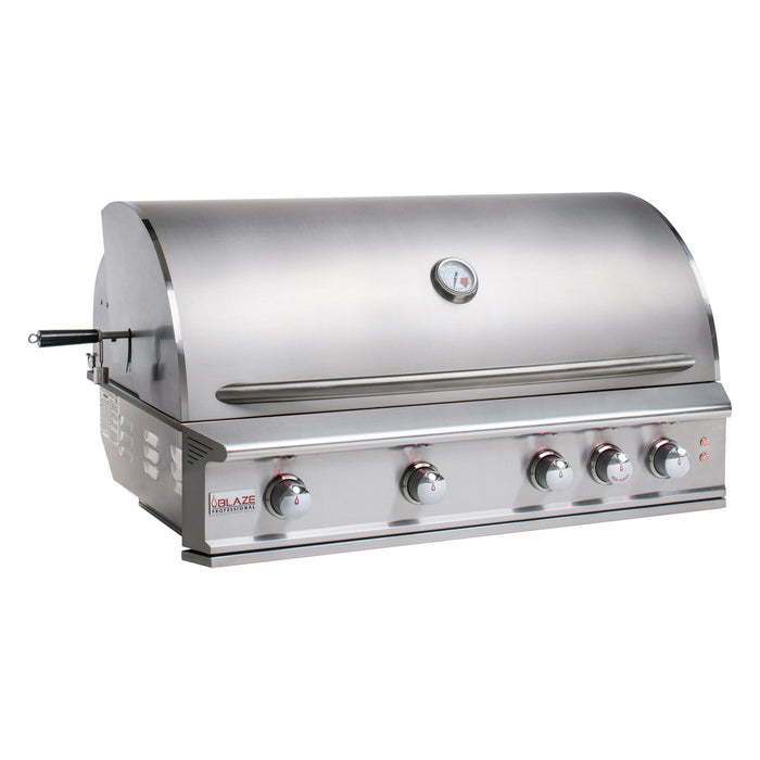 Blaze Professional LUX 44-inch built-in gas grill, studio, angle, lid closed