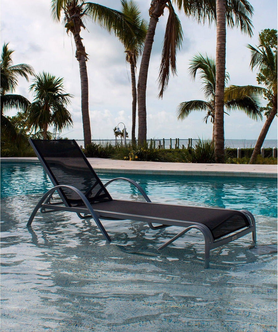 Spectrum Chaise Lounge