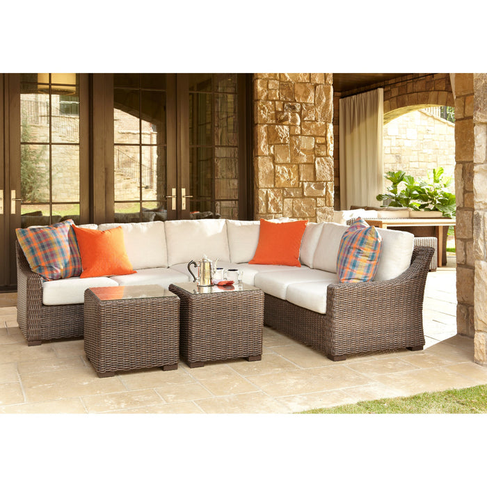 Lloyd Flanders Mesa L-shape sectional with two cube end tables