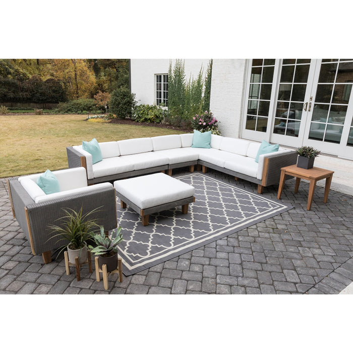 Lloyd Flanders Catalina Corner Sectional
