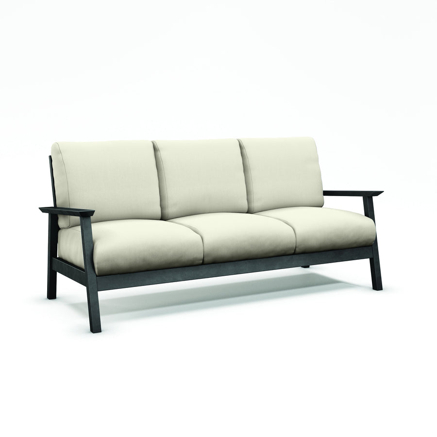 Sofas & loveseats