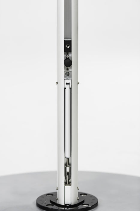 Homecrest Sol cantilever umbrella detail