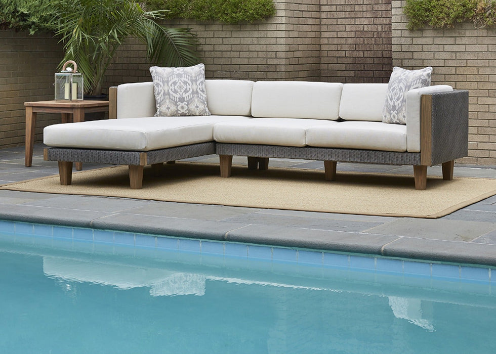 Lloyd Flanders Catalina 2-Piece Loveseat & Chaise Set