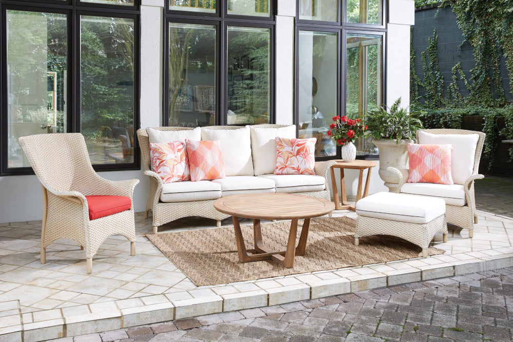 Lloyd Flanders Mandalay Sofa on a patio