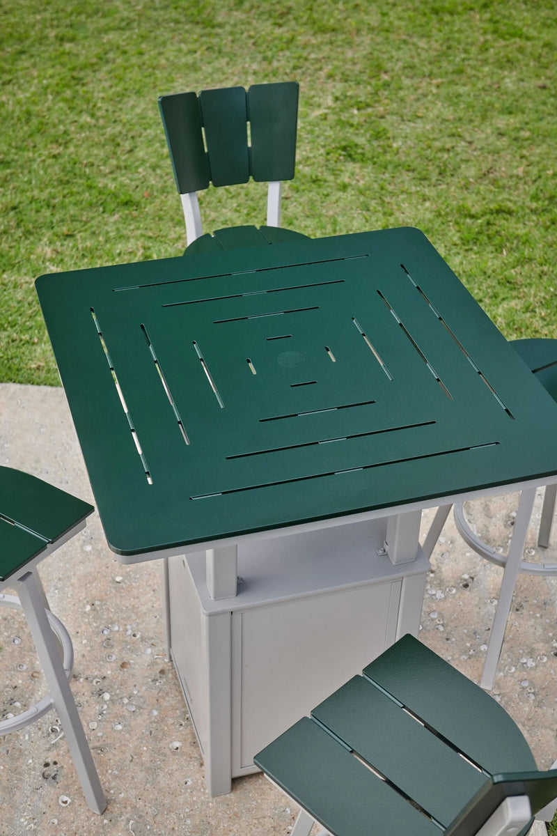 Hunter finish on Telescope Casual outdoor furniture