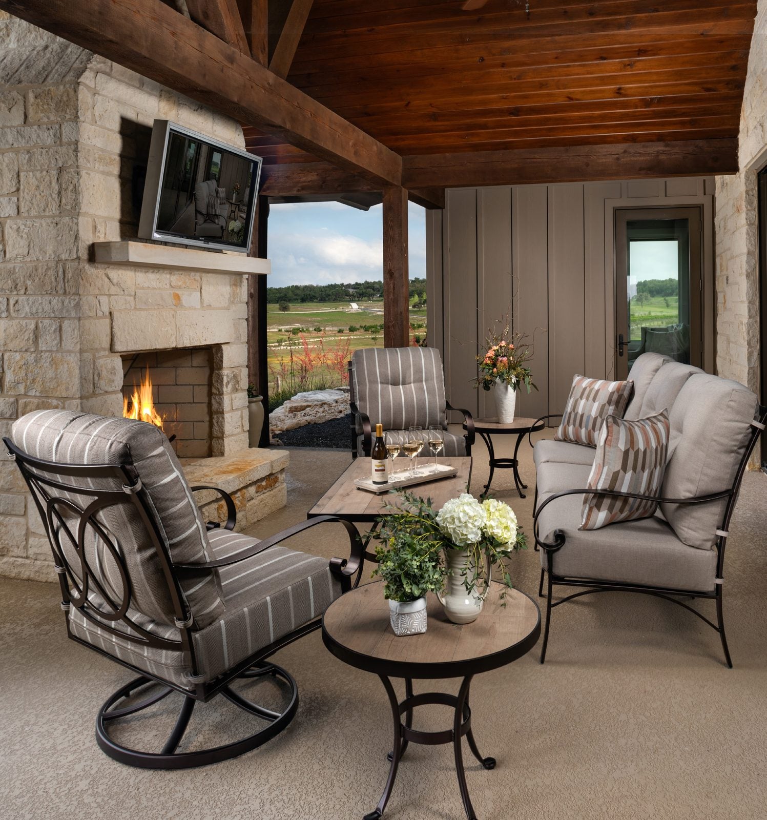 Pasadera by the fireplace
